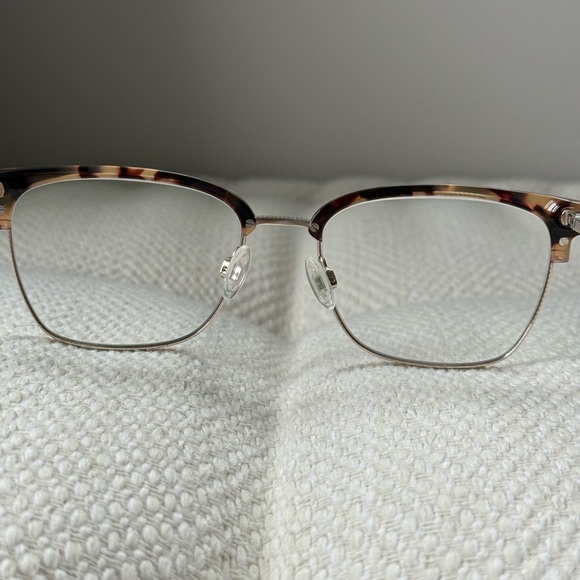 GAP Tortoiseshell Women's Glasses Style: VGP038 Color: Havan - Picture 7 of 9